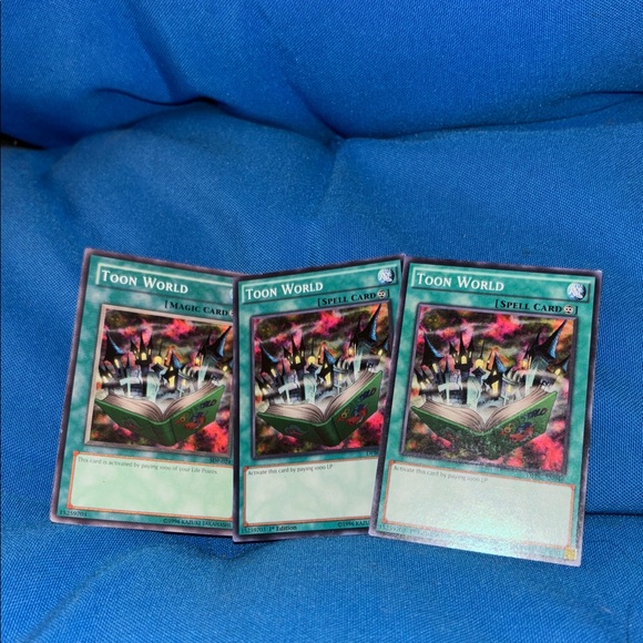 yugioh toon world card (Alternate Art) (Purple) - LDS1-EN068 - Ultra Rare If a Toon World(s) you control would be destroyed by card effect Toon World Yu-Gi-Oh! Pin